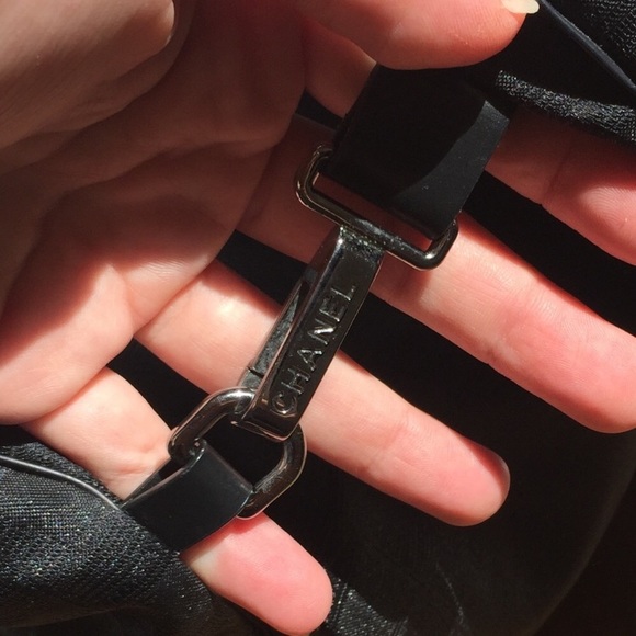 ⭐️ 🌴Chanel New Travel Line Tote - Picture 4 of 8